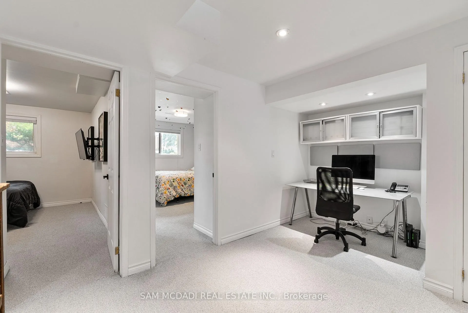 Photo 22 of 496 Seymour Drive, Oakville, West — HOMEH