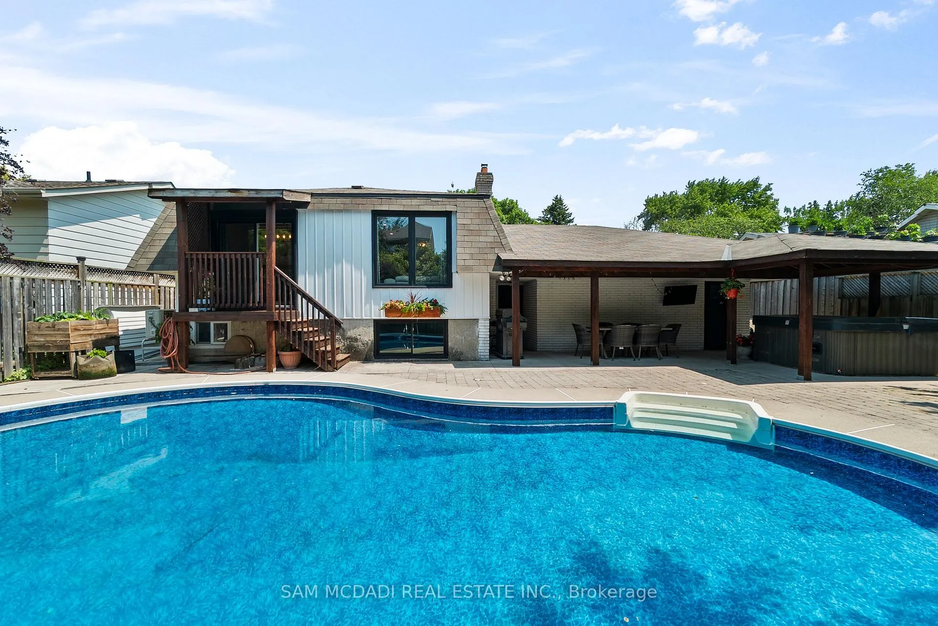 Photo 36 of 496 Seymour Drive, Oakville, West — HOMEH