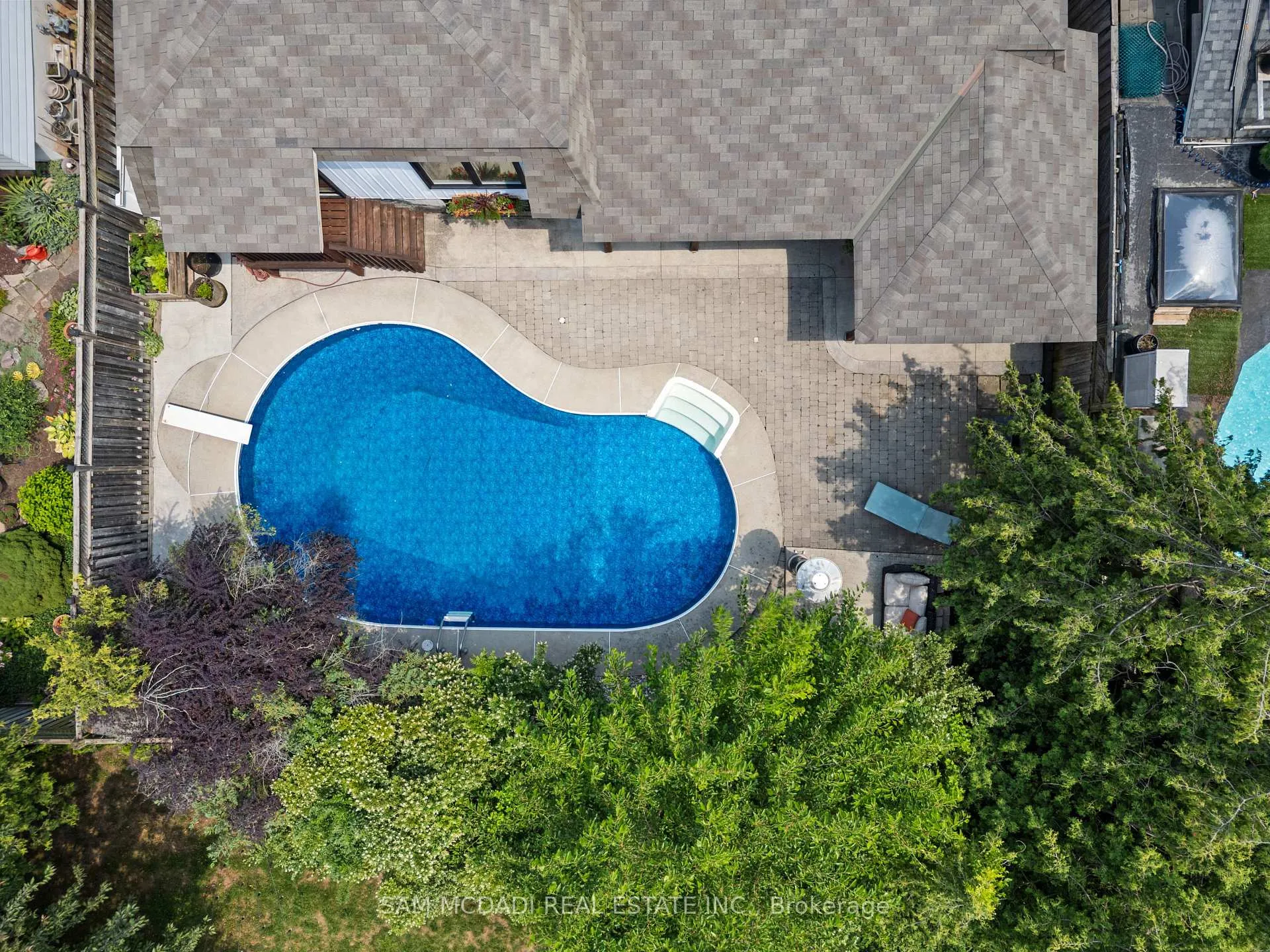 Photo 39 of 496 Seymour Drive, Oakville, West — HOMEH