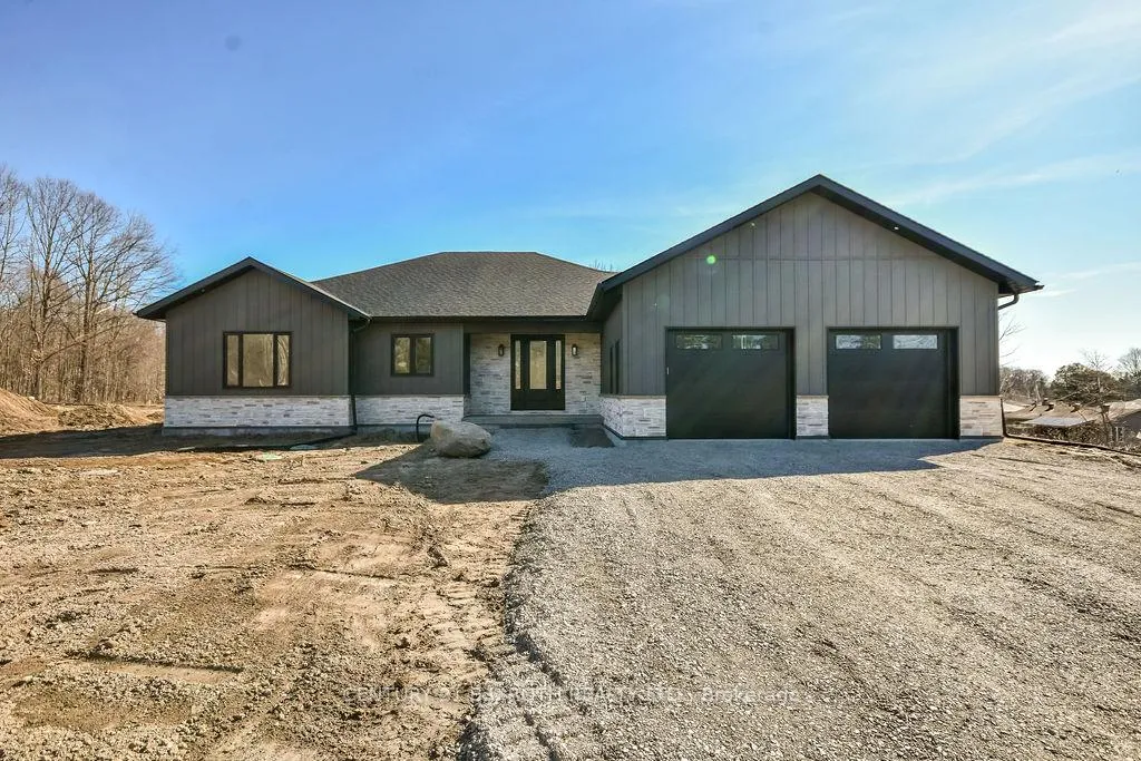 Photo 2 of 287 Centennial Drive, Midland — HOMEH