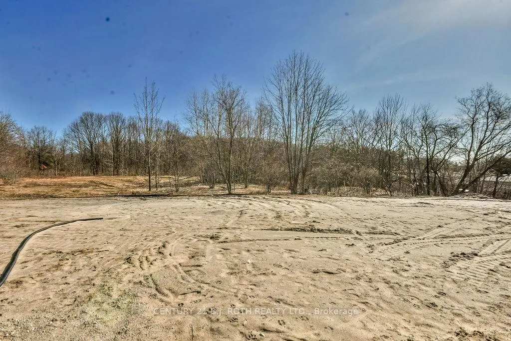 Photo 42 of 287 Centennial Drive, Midland — HOMEH