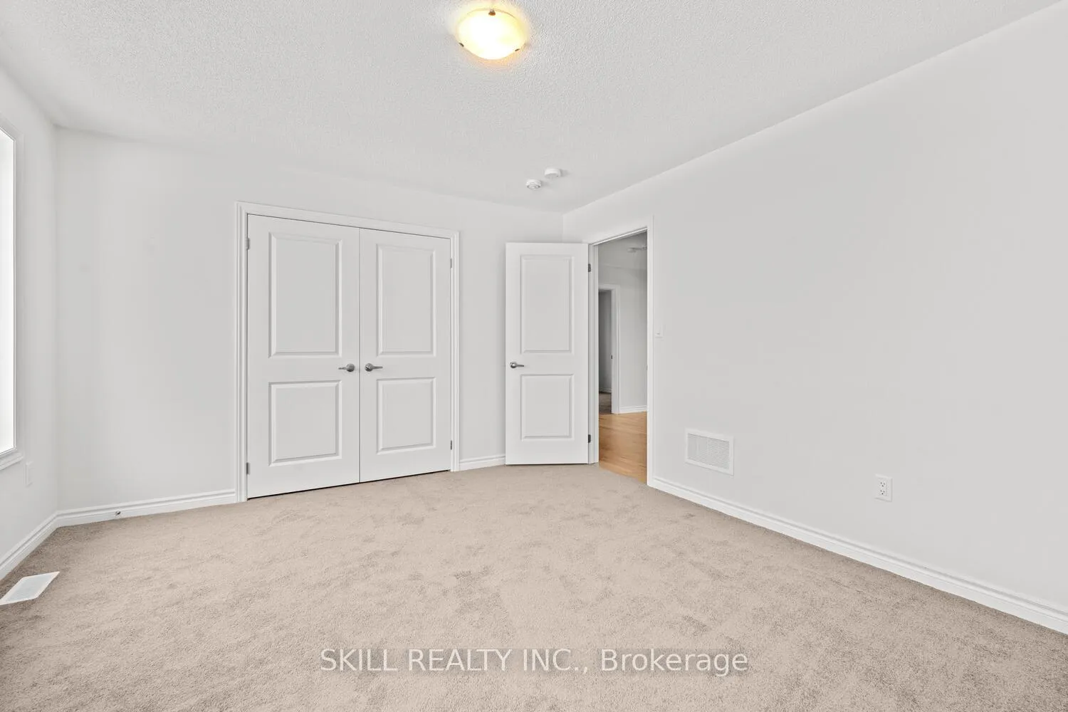 Photo 23 of 18 Del Ray Crescent, Wasaga Beach — HOMEH