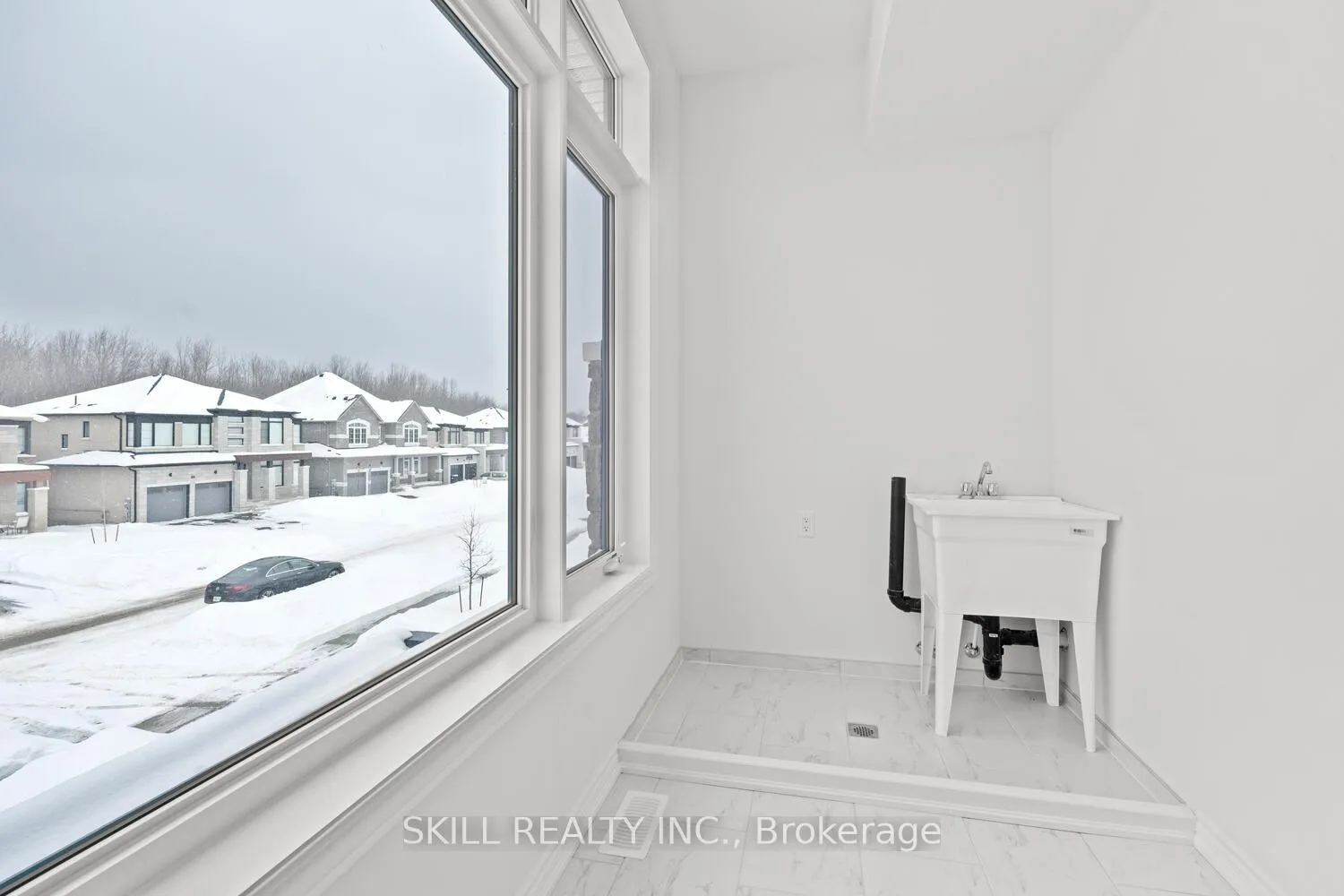 Photo 25 of 18 Del Ray Crescent, Wasaga Beach — HOMEH
