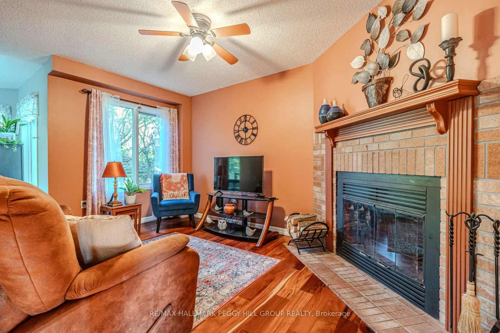 Photo 10 of 34 Ward Drive, Barrie, Painswick North — HOMEH