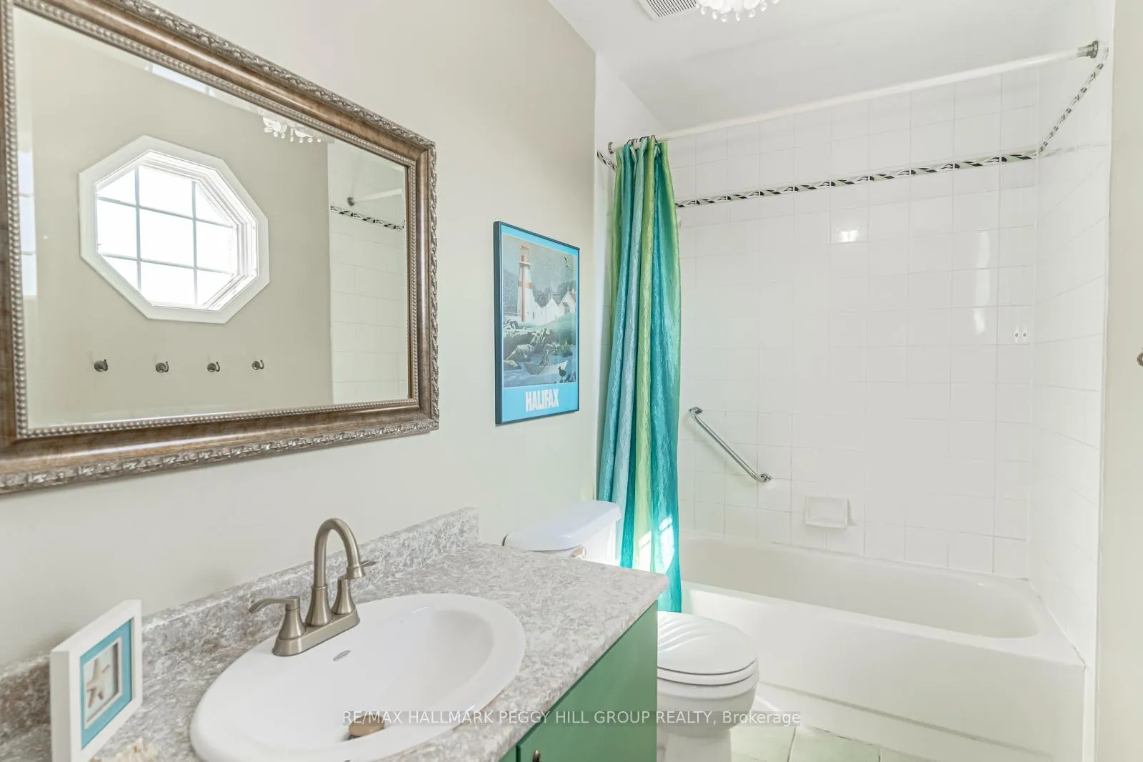 Photo 14 of 34 Ward Drive, Barrie, Painswick North — HOMEH