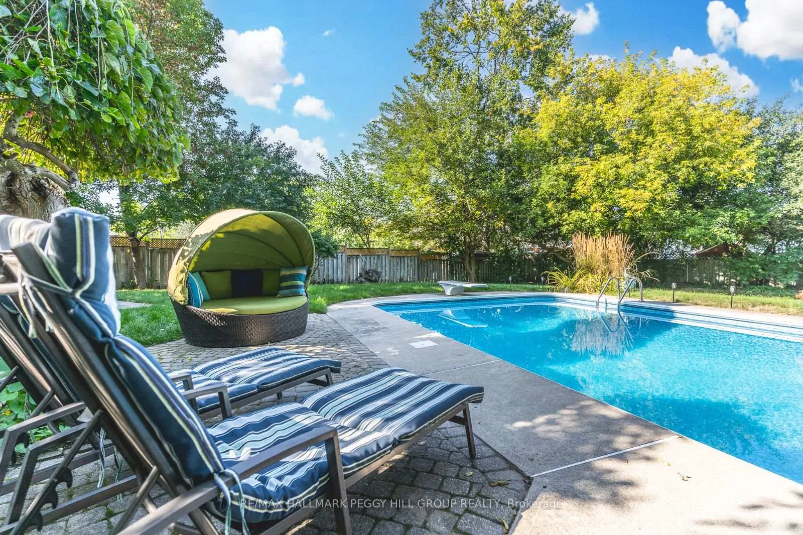 Photo 24 of 34 Ward Drive, Barrie, Painswick North — HOMEH