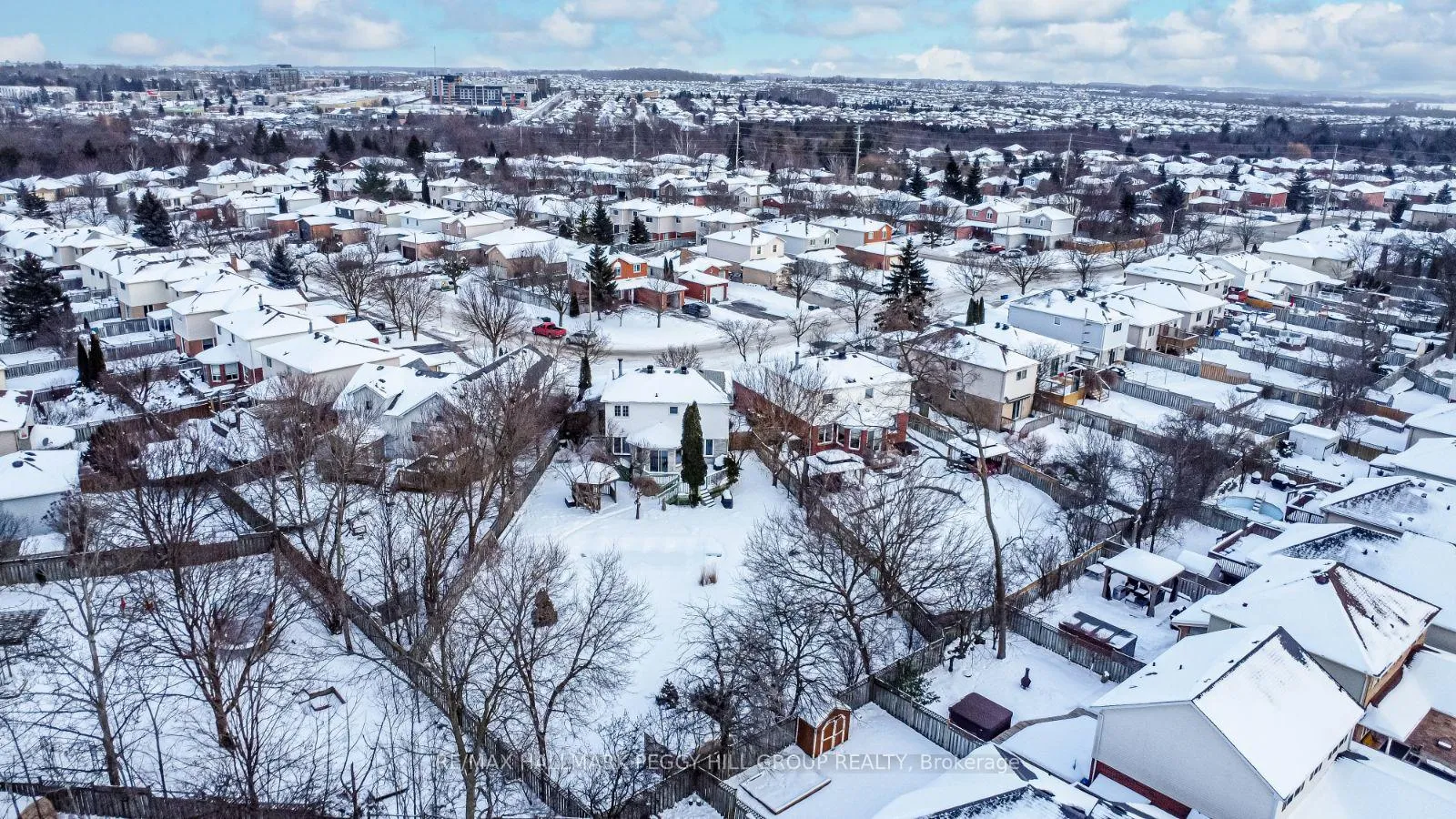 Photo 29 of 34 Ward Drive, Barrie, Painswick North — HOMEH