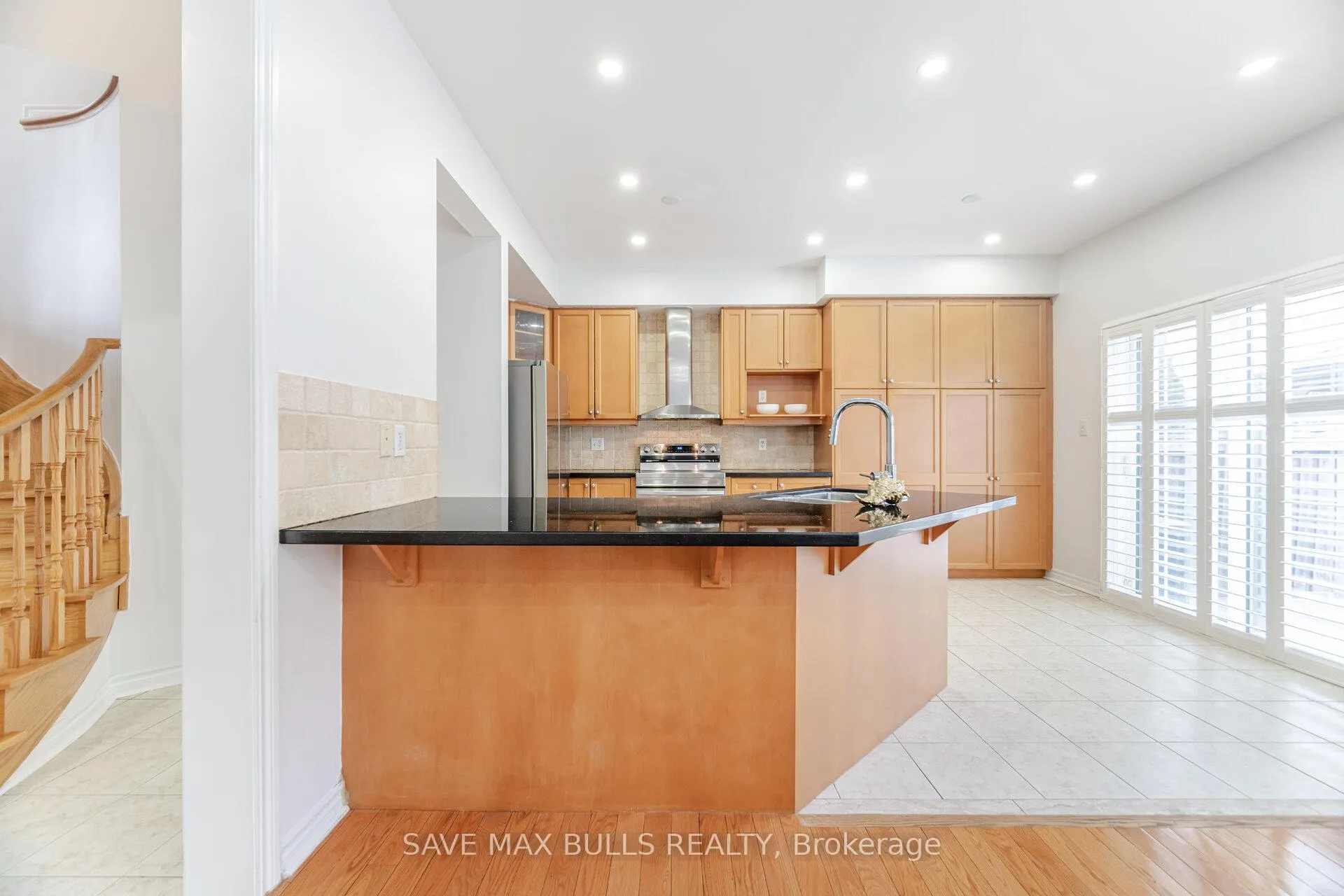 Photo 13 of 6 Iverson Drive, Brampton, Credit Valley — HOMEH