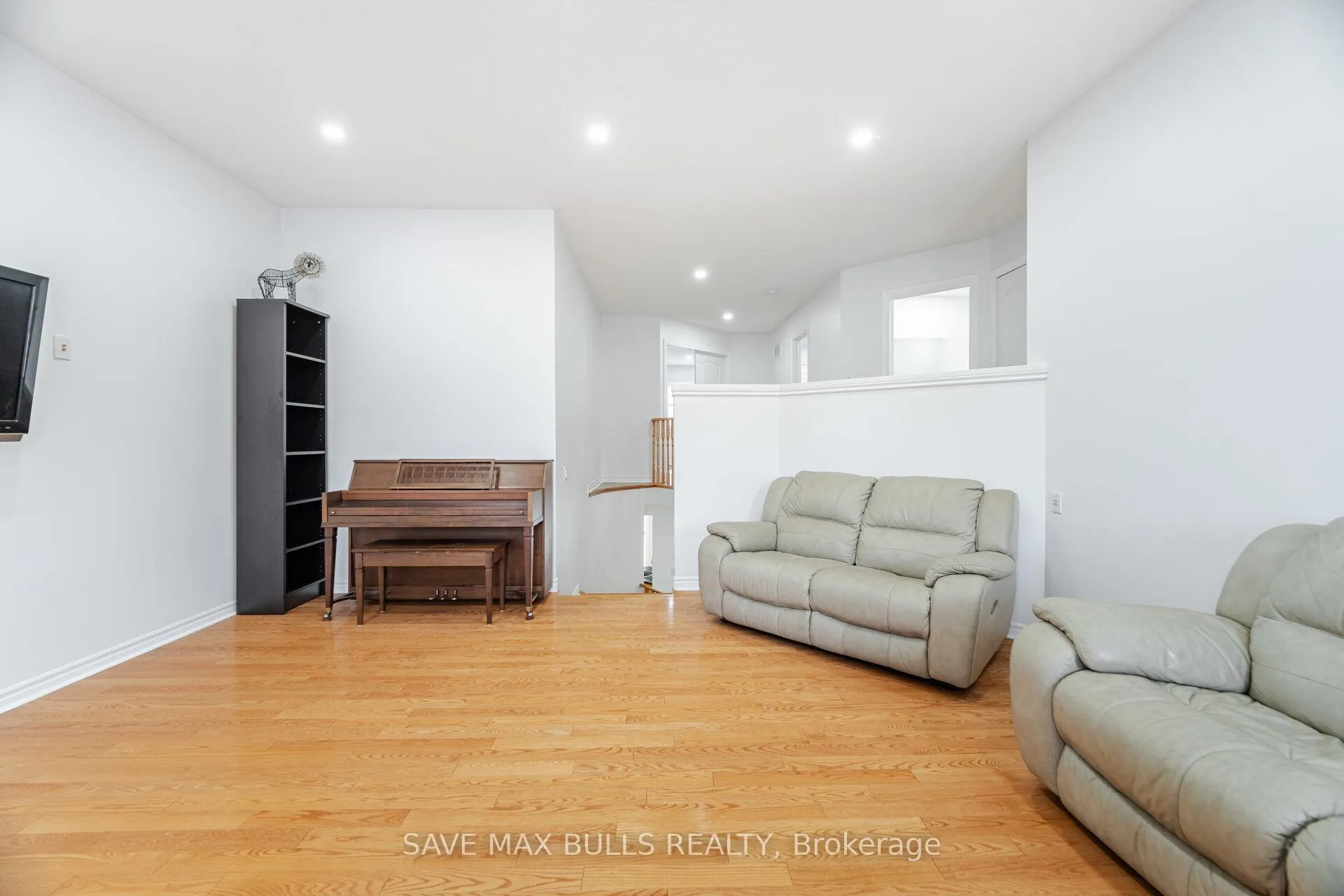 Photo 22 of 6 Iverson Drive, Brampton, Credit Valley — HOMEH