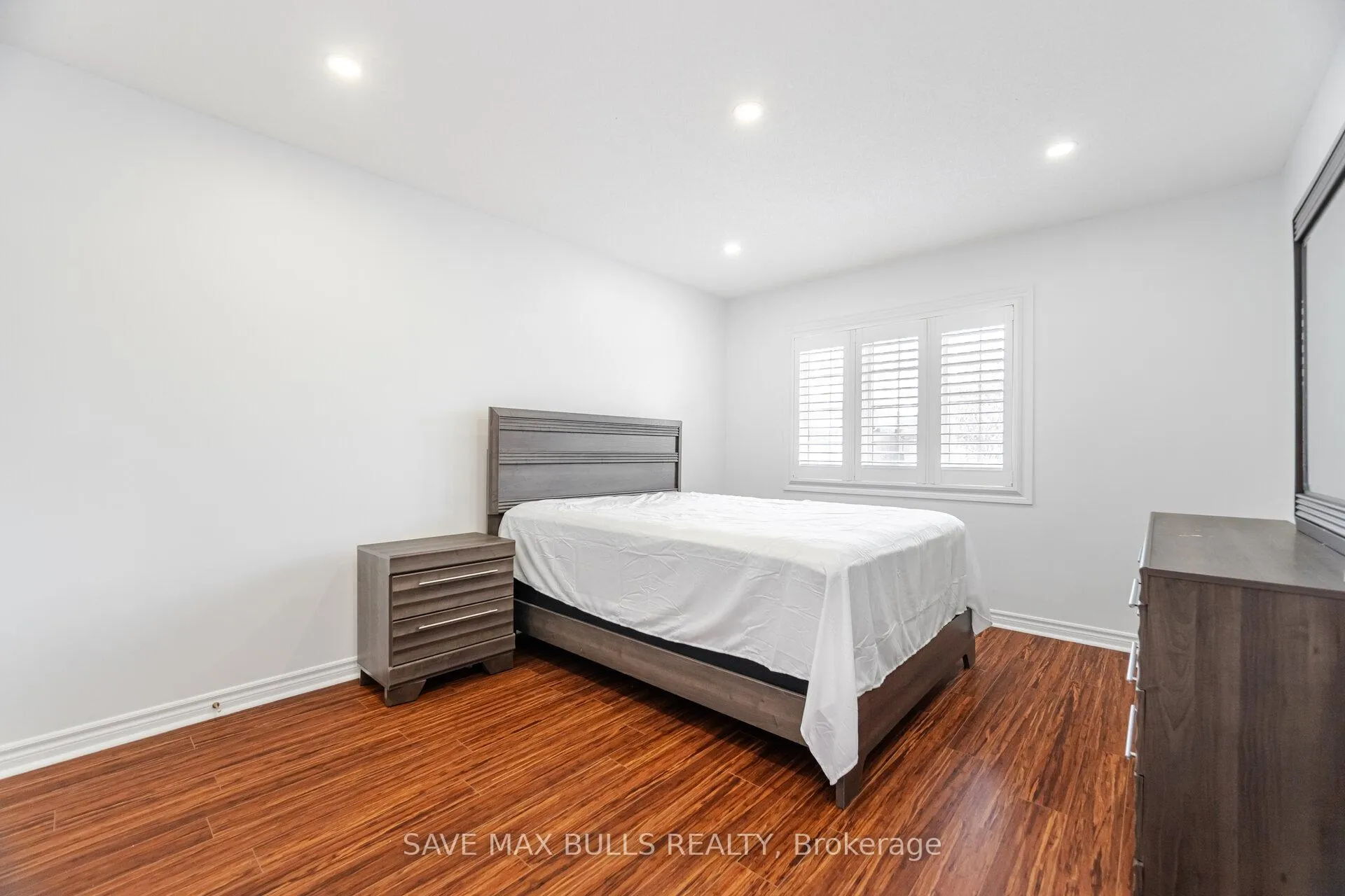 Photo 29 of 6 Iverson Drive, Brampton, Credit Valley — HOMEH