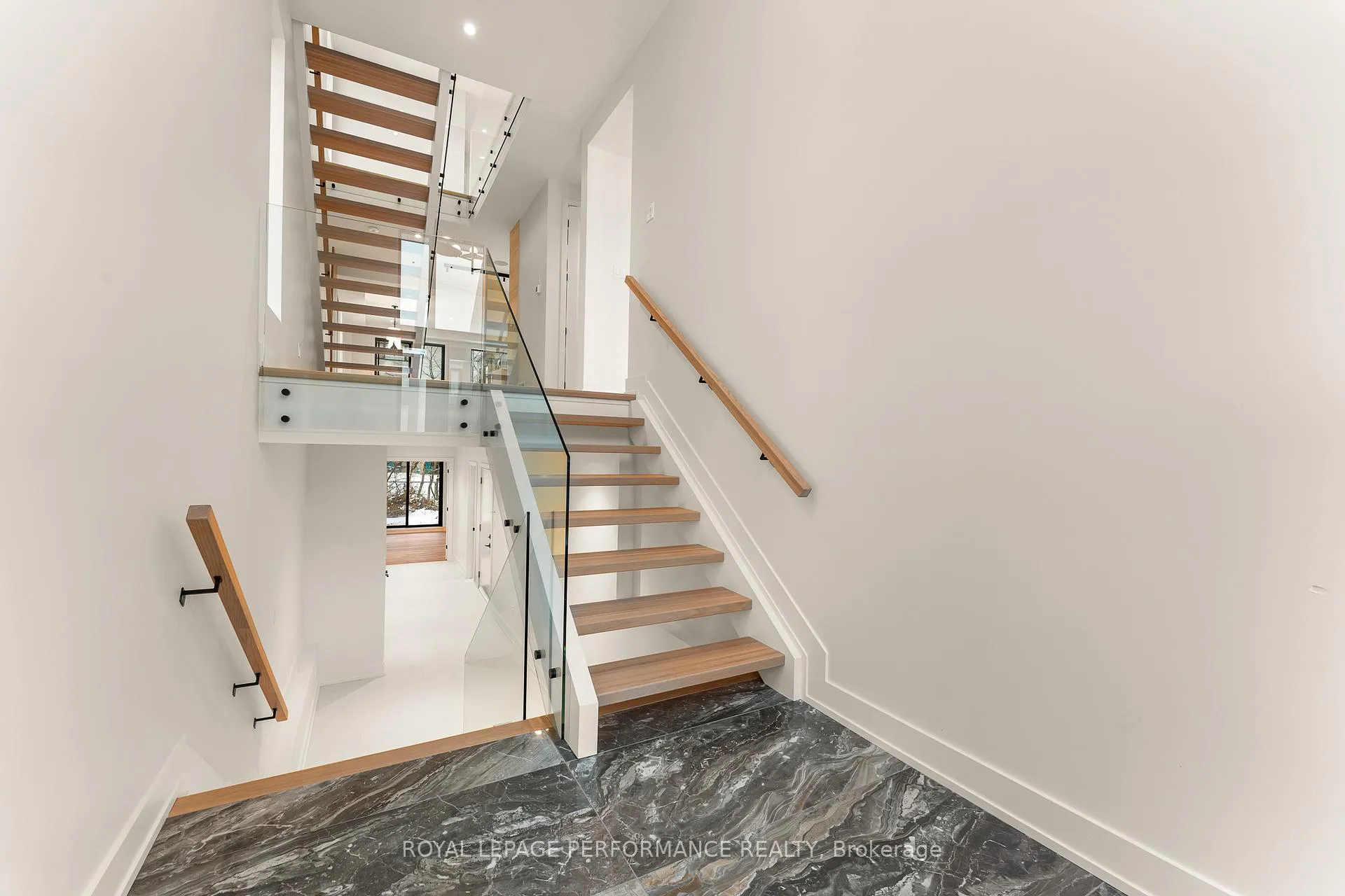 Photo 3 of 304 Selby Avenue, Ottawa, Westboro North — HOMEH