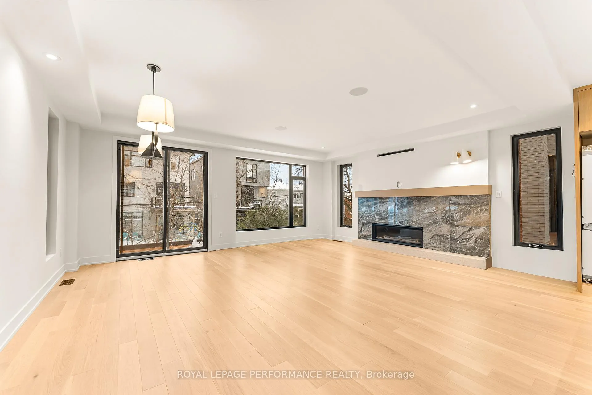 Photo 6 of 304 Selby Avenue, Ottawa, Westboro North — HOMEH