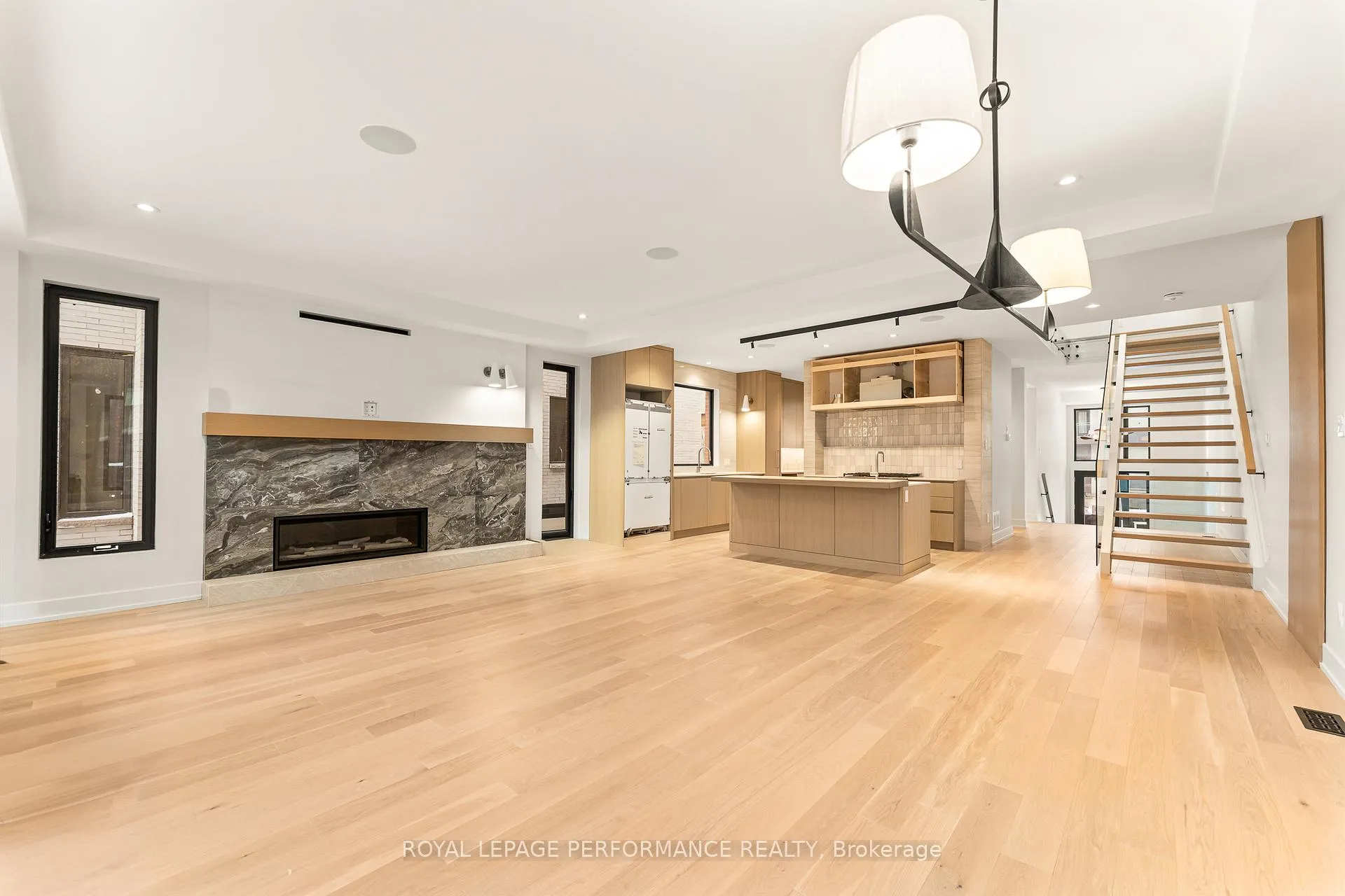 Photo 9 of 304 Selby Avenue, Ottawa, Westboro North — HOMEH