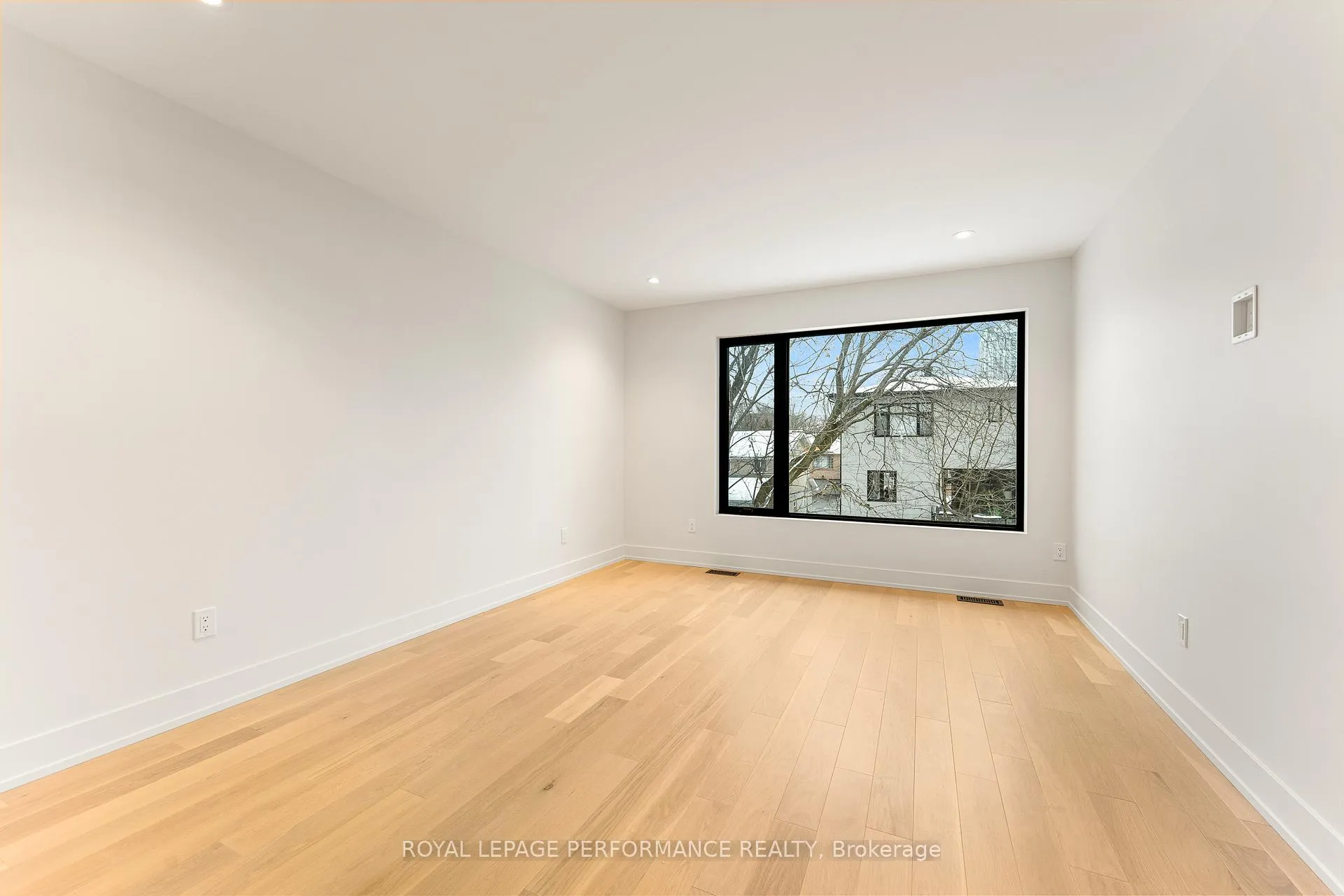 Photo 23 of 304 Selby Avenue, Ottawa, Westboro North — HOMEH