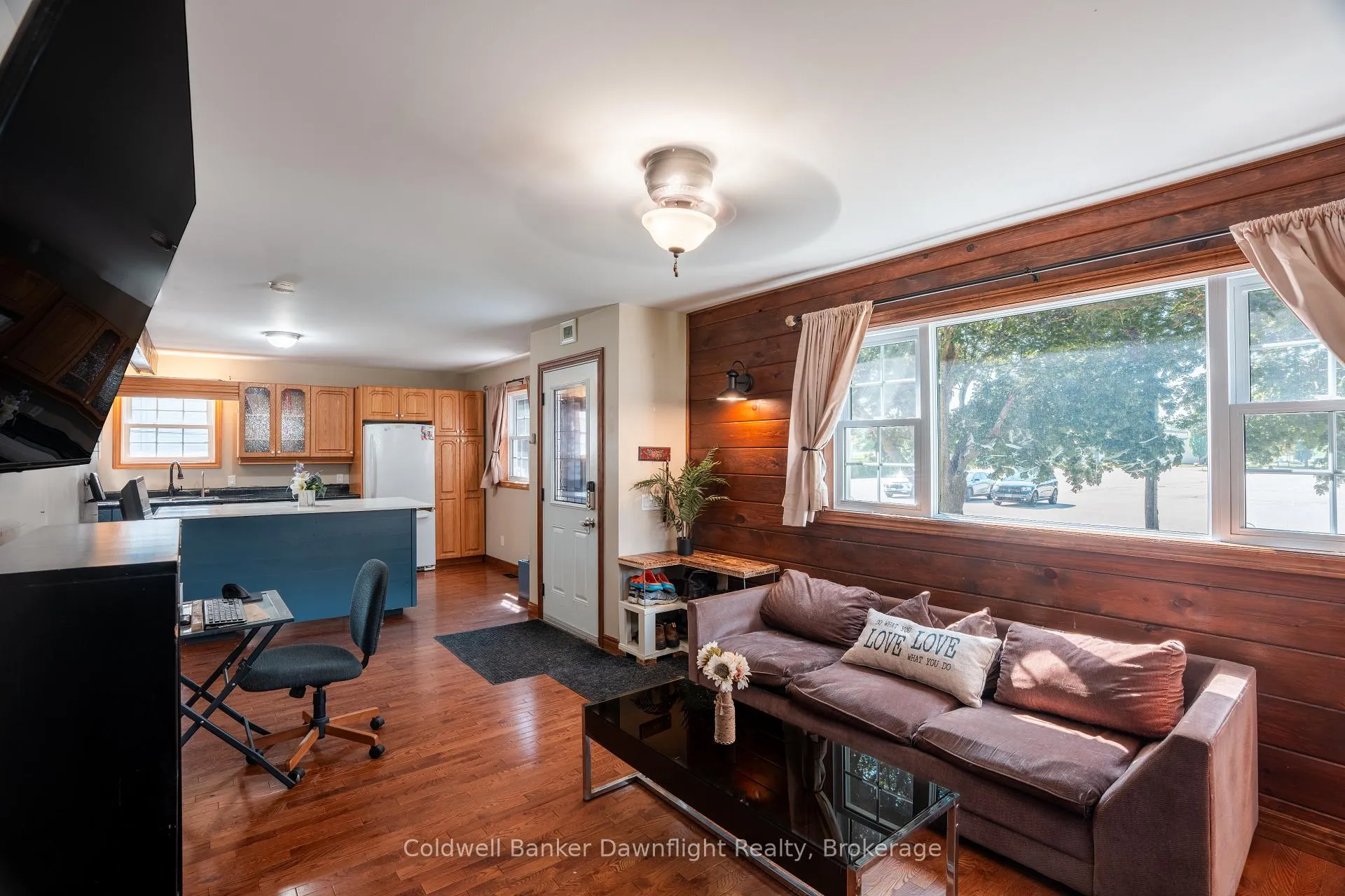 Photo 8 of 156 Richmond Street, Bluewater, Hensall — HOMEH