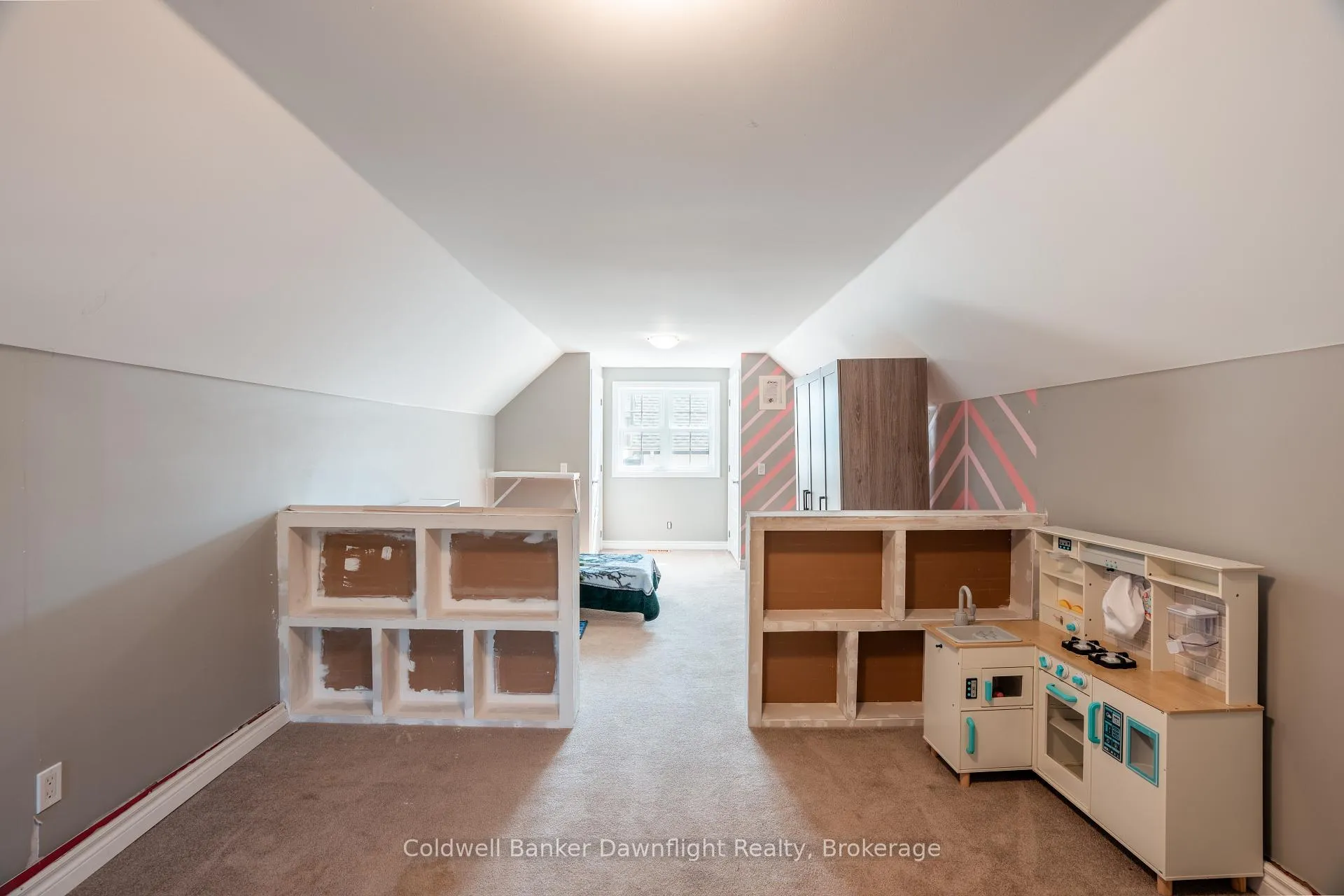 Photo 20 of 156 Richmond Street, Bluewater, Hensall — HOMEH