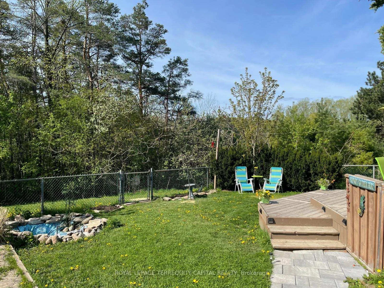 Photo 5 of 76 Lillian Crescent, Barrie, Sunnidale — HOMEH