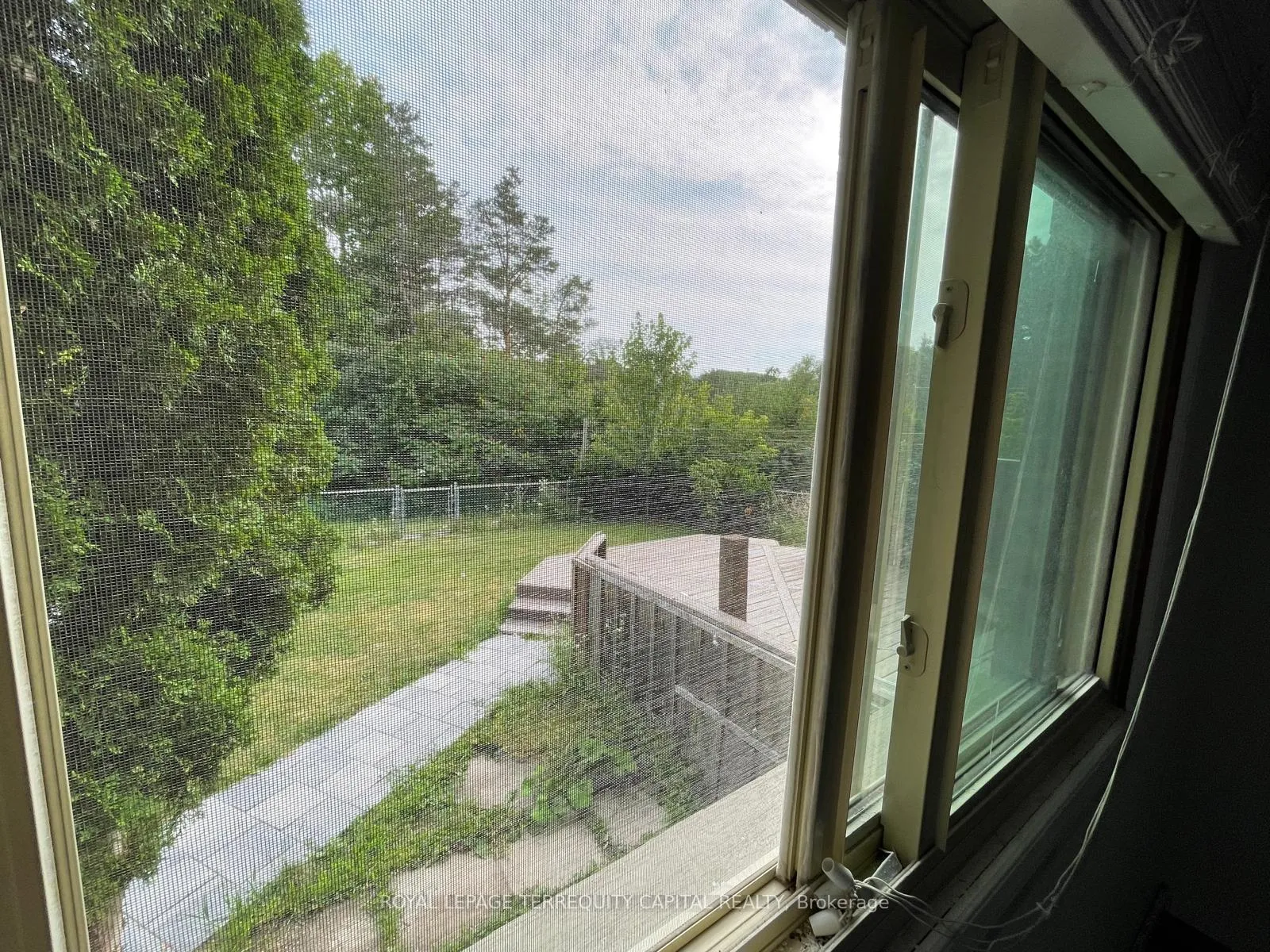 Photo 8 of 76 Lillian Crescent, Barrie, Sunnidale — HOMEH