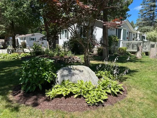 Photo 5 of 11 Spruce Avenue, Puslinch, Rural Puslinch East — HOMEH