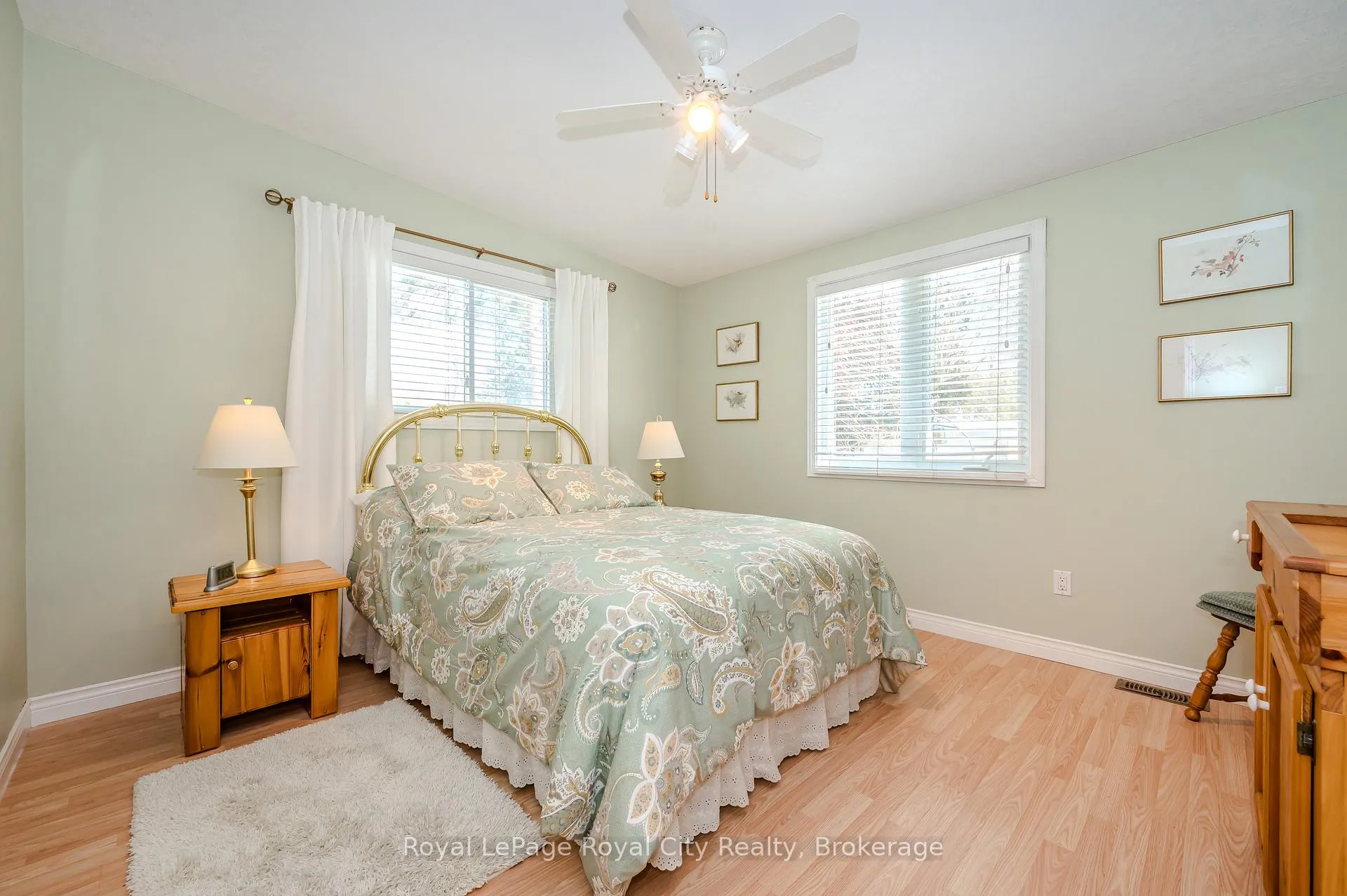 Photo 20 of 11 Spruce Avenue, Puslinch, Rural Puslinch East — HOMEH