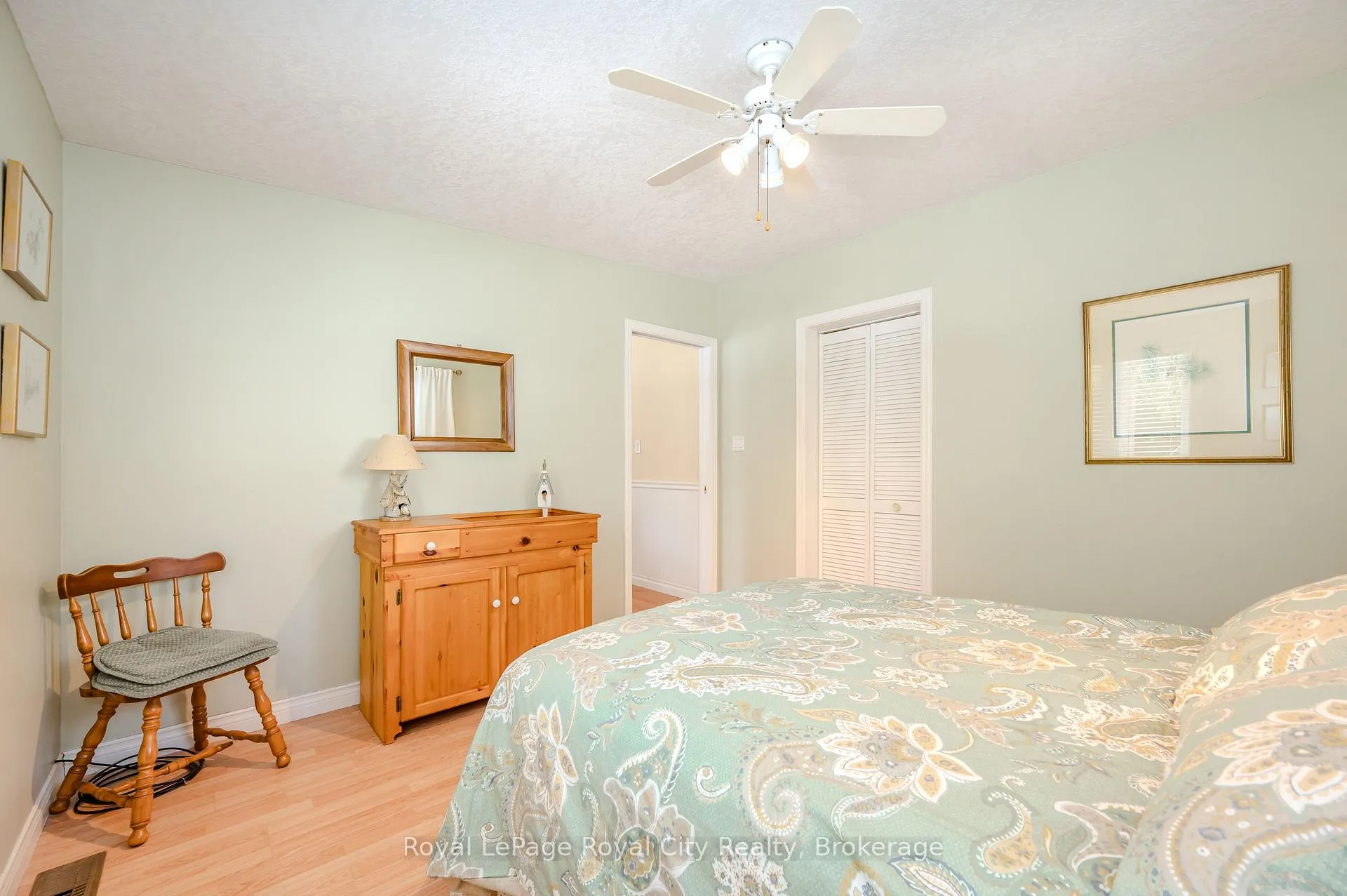 Photo 21 of 11 Spruce Avenue, Puslinch, Rural Puslinch East — HOMEH