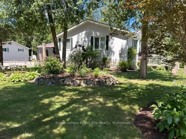 Photo 32 of 11 Spruce Avenue, Puslinch, Rural Puslinch East — HOMEH