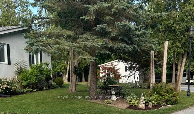 Photo 34 of 11 Spruce Avenue, Puslinch, Rural Puslinch East — HOMEH