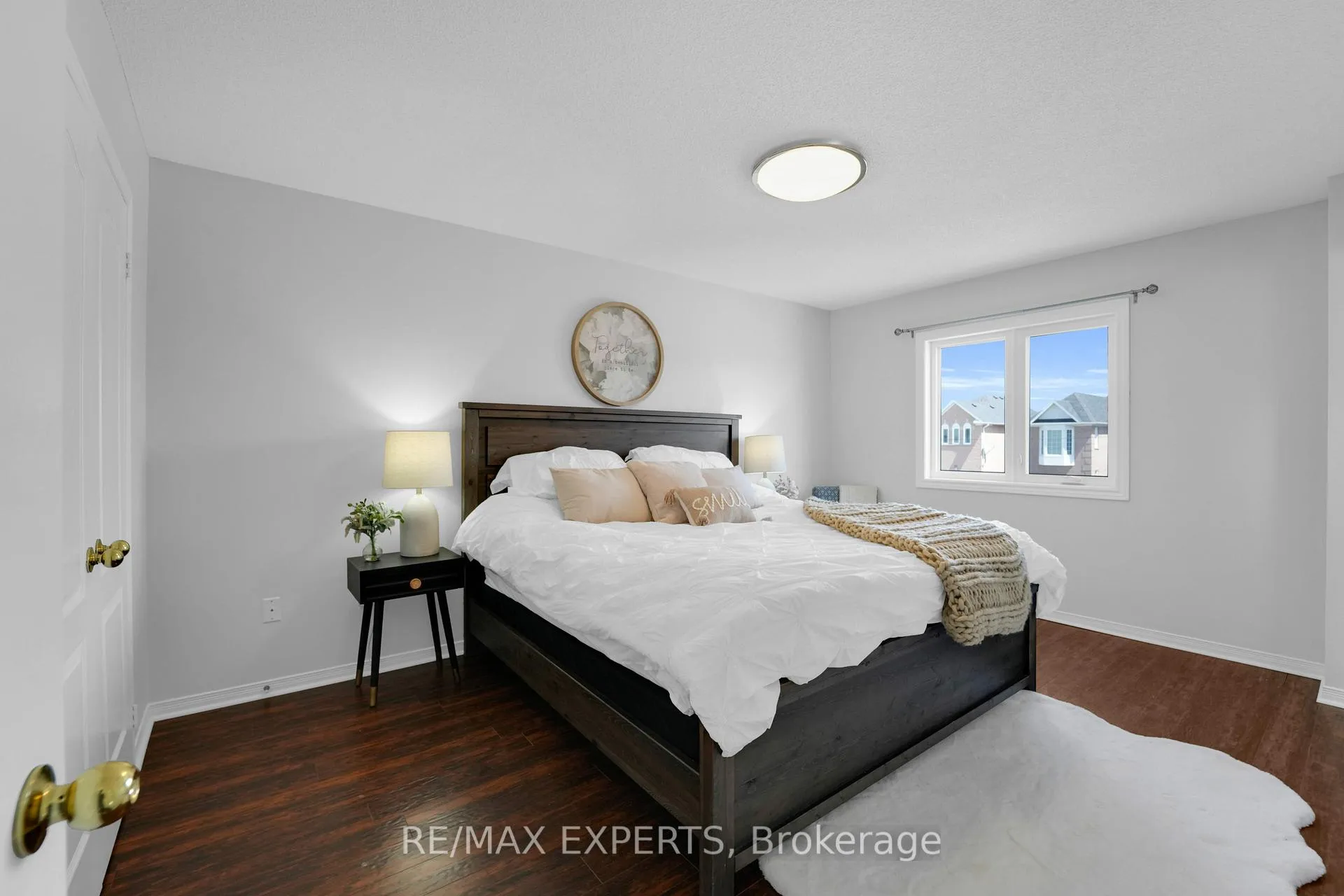 Photo 15 of 26 Whitefaulds Road, Vaughan, Maple — HOMEH