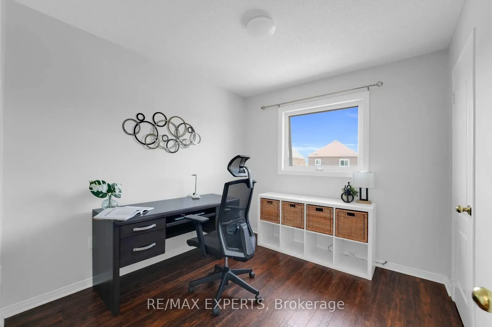 Photo 20 of 26 Whitefaulds Road, Vaughan, Maple — HOMEH
