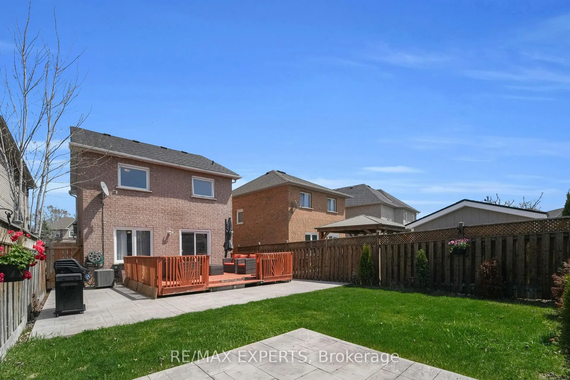Photo 28 of 26 Whitefaulds Road, Vaughan, Maple — HOMEH