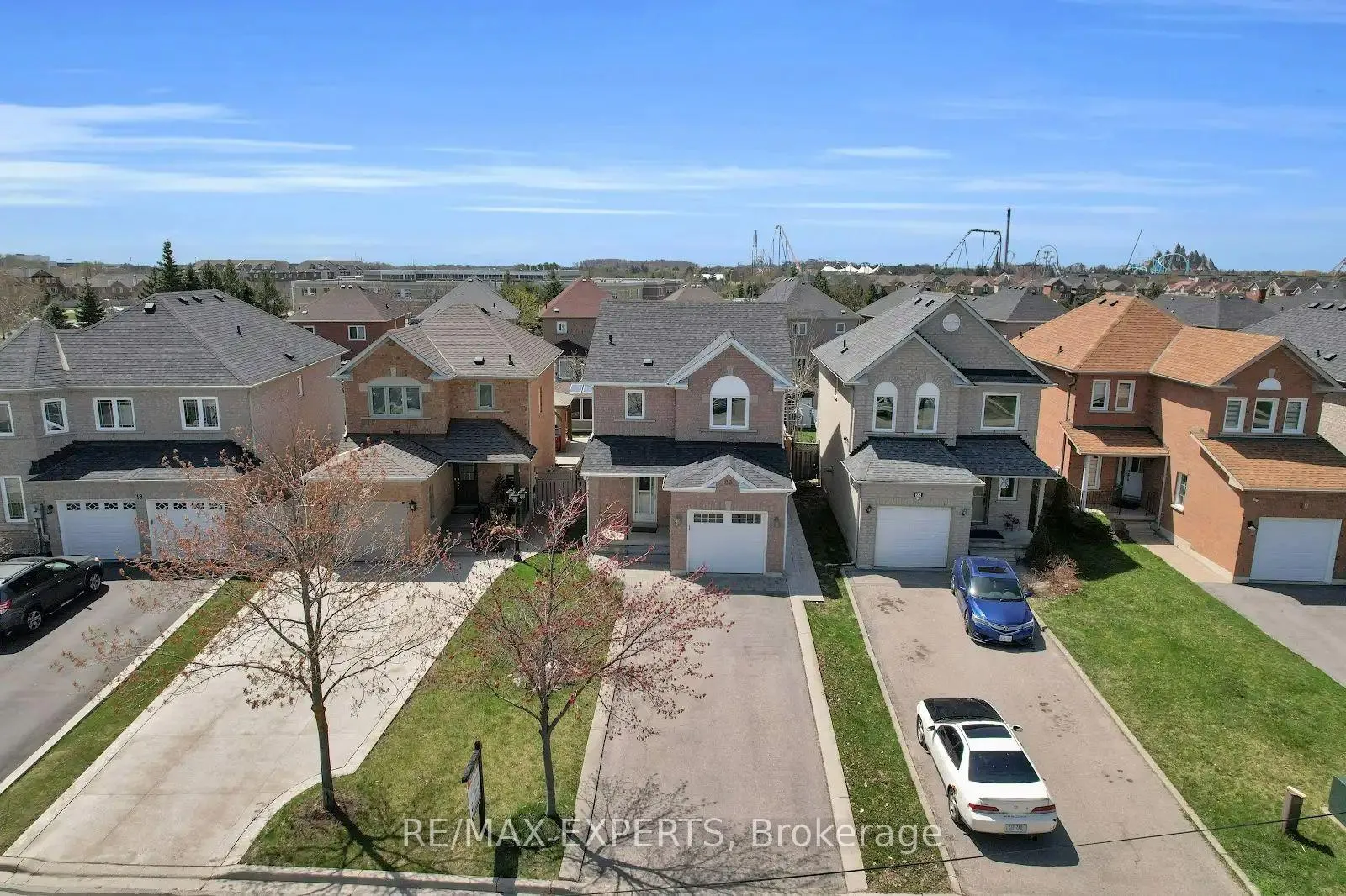 Photo 32 of 26 Whitefaulds Road, Vaughan, Maple — HOMEH