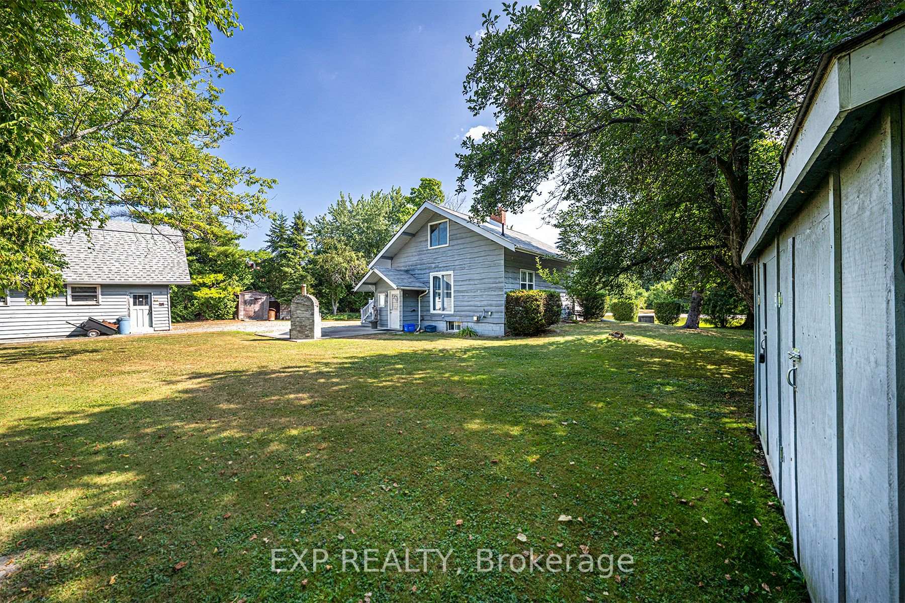 Photo 39 of 76 Sunset Beach Road, Georgina, Virginia — HOMEH