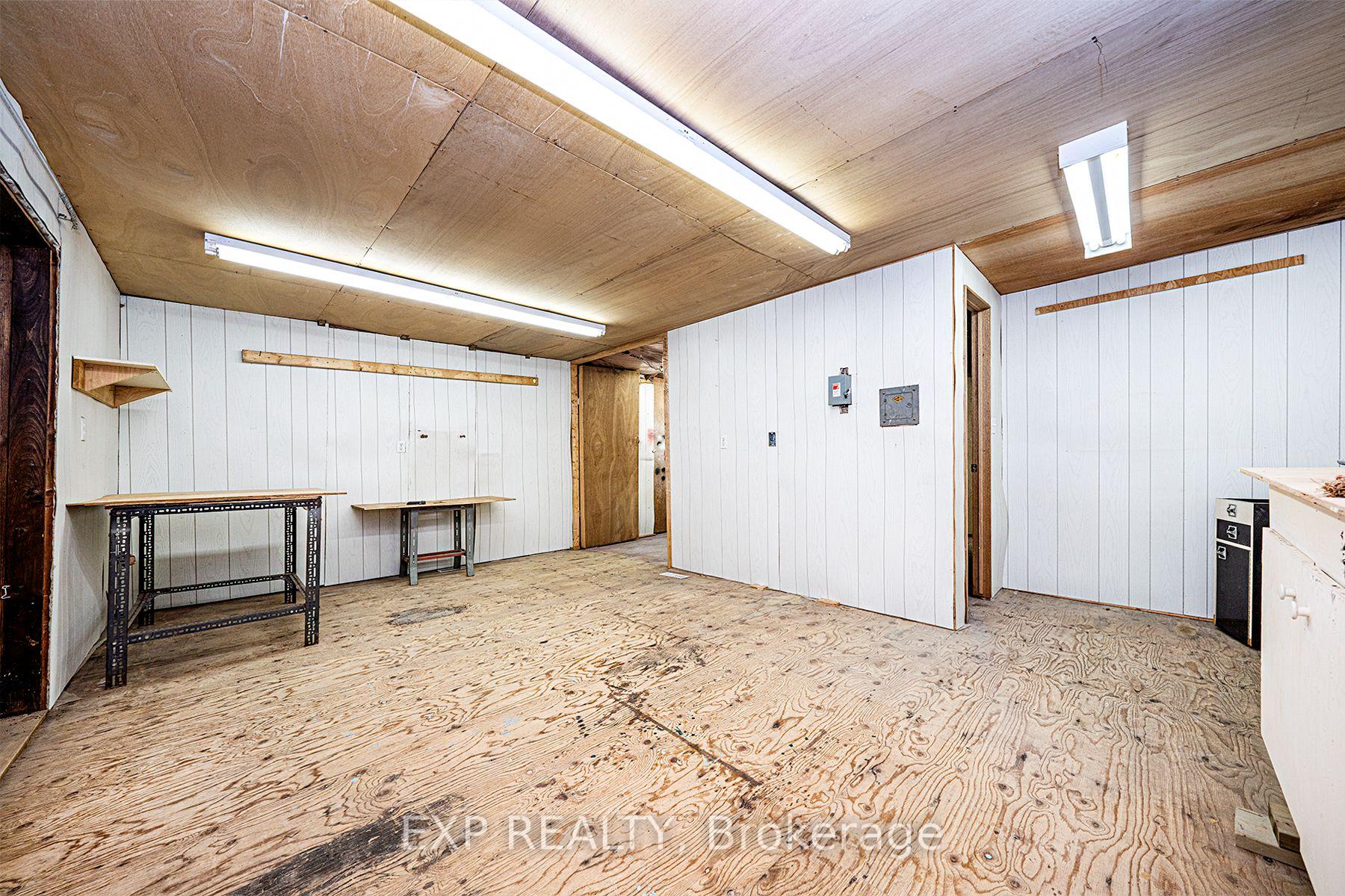 Photo 43 of 76 Sunset Beach Road, Georgina, Virginia — HOMEH