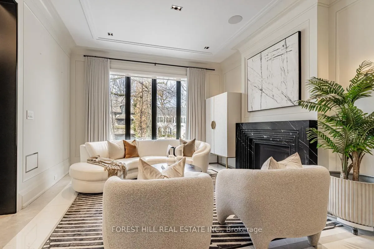 Photo 6 of 227 Strathallan Wood, Toronto, Bedford Park-Nortown — HOMEH