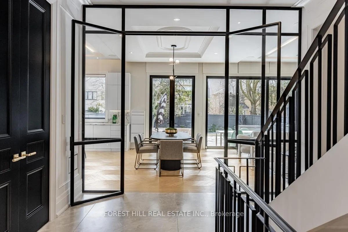Photo 12 of 227 Strathallan Wood, Toronto, Bedford Park-Nortown — HOMEH