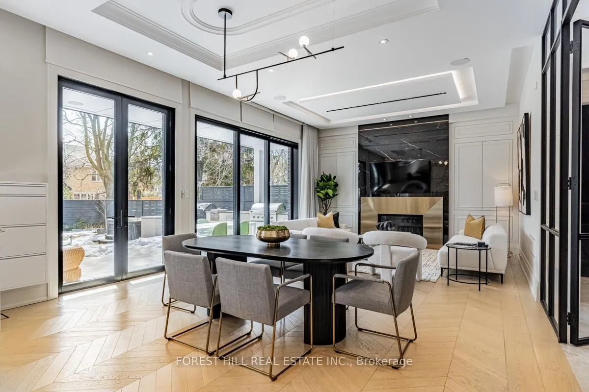 Photo 23 of 227 Strathallan Wood, Toronto, Bedford Park-Nortown — HOMEH