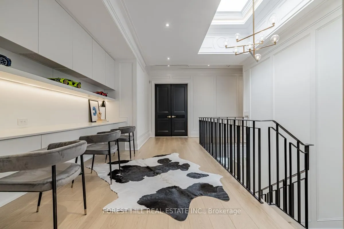 Photo 29 of 227 Strathallan Wood, Toronto, Bedford Park-Nortown — HOMEH