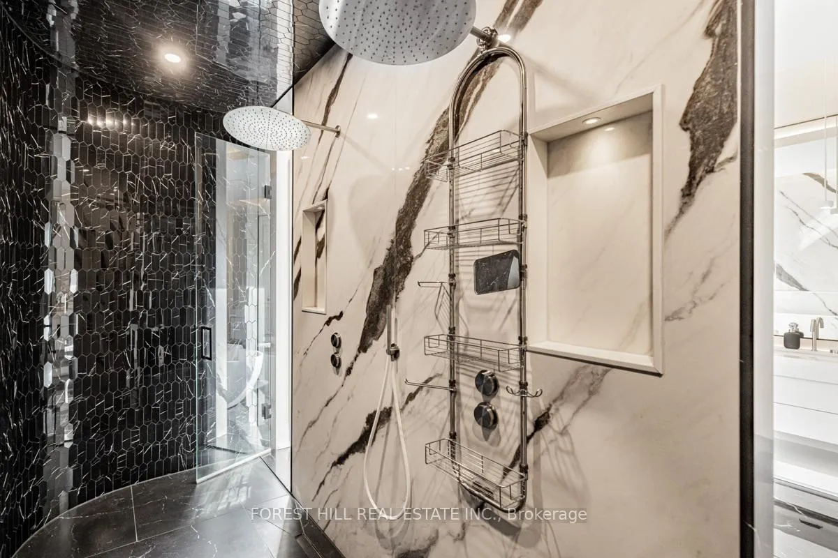 Photo 36 of 227 Strathallan Wood, Toronto, Bedford Park-Nortown — HOMEH