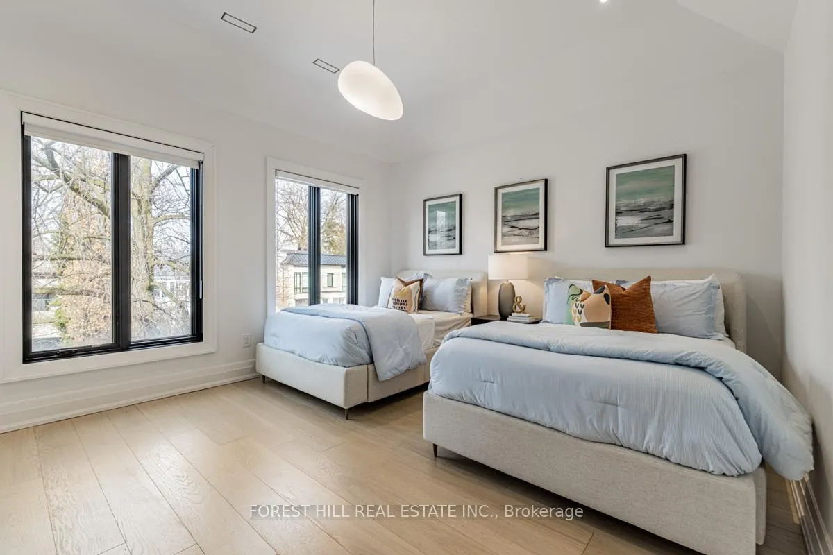 Photo 39 of 227 Strathallan Wood, Toronto, Bedford Park-Nortown — HOMEH