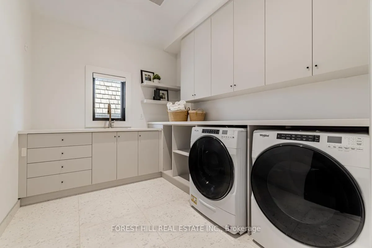 Photo 40 of 227 Strathallan Wood, Toronto, Bedford Park-Nortown — HOMEH
