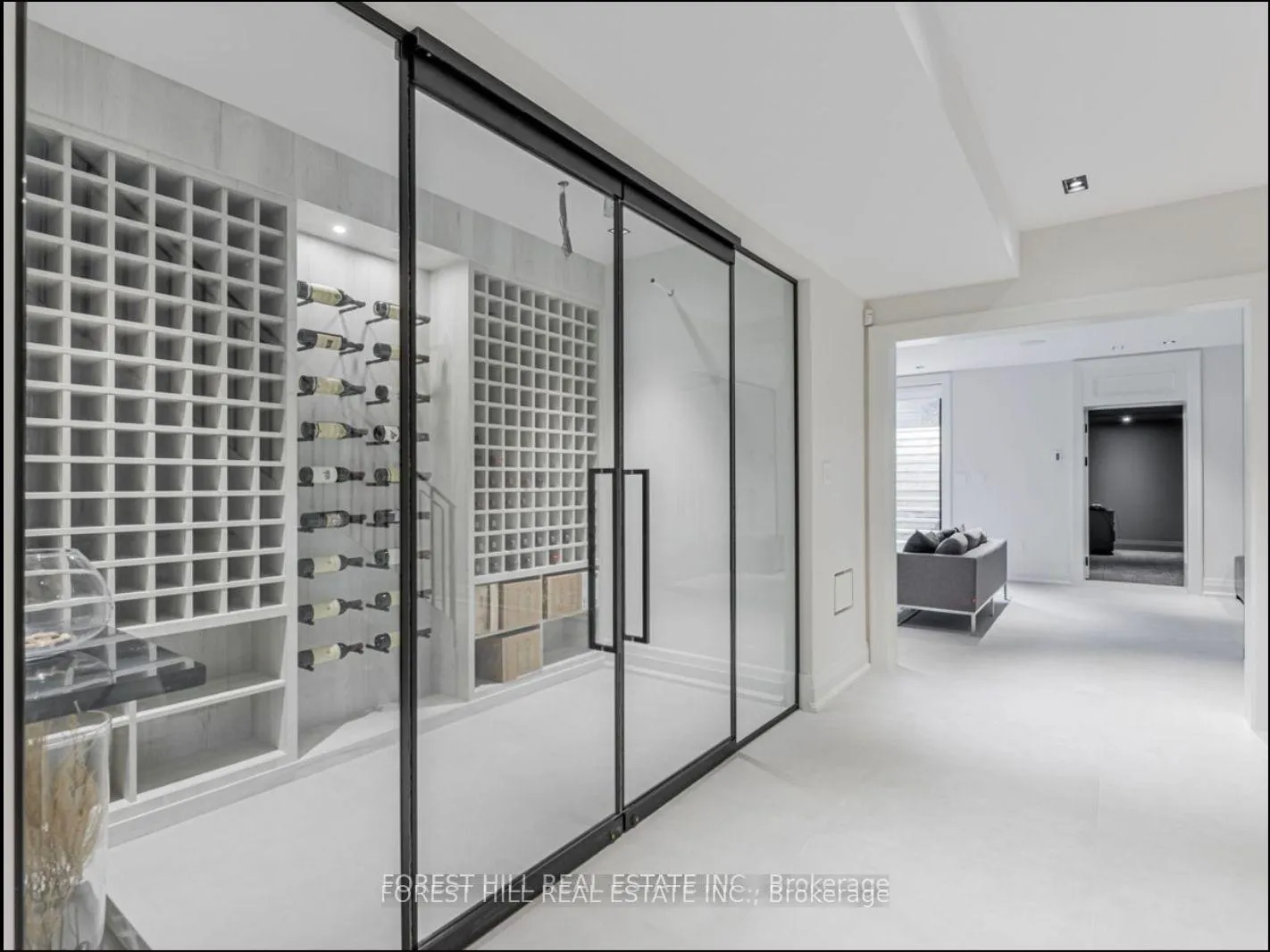 Photo 42 of 227 Strathallan Wood, Toronto, Bedford Park-Nortown — HOMEH