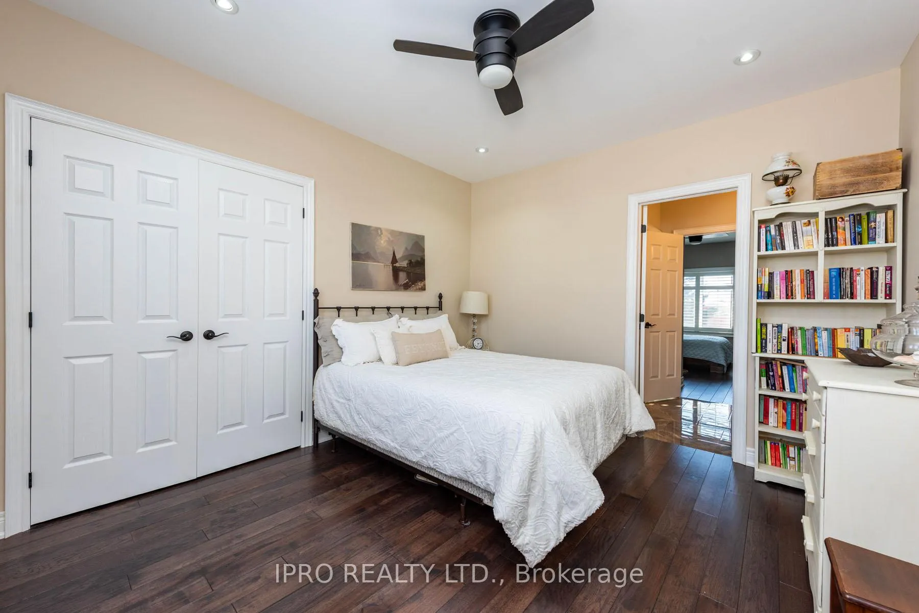Photo 11 of 120 Braidwood Lake Road, Brampton, Heart Lake — HOMEH