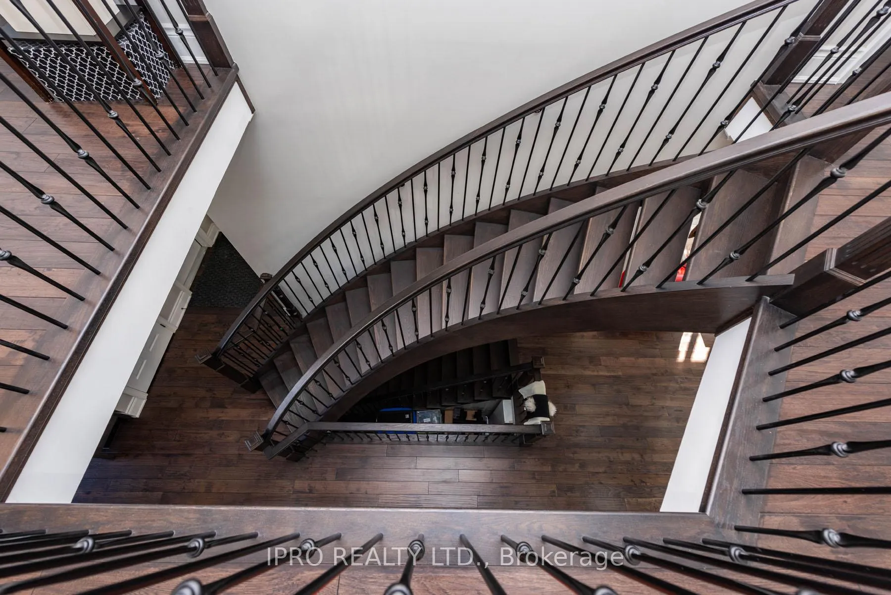 Photo 40 of 120 Braidwood Lake Road, Brampton, Heart Lake — HOMEH