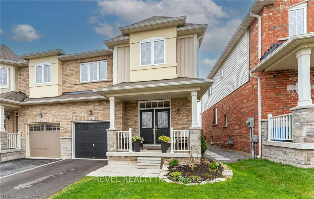 Photo 1 of 111 Bousfield Rise, Hamilton, Waterdown — HOMEH