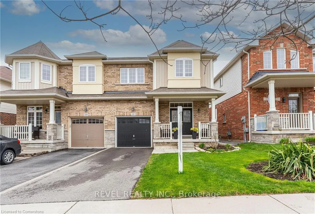 Photo 3 of 111 Bousfield Rise, Hamilton, Waterdown — HOMEH