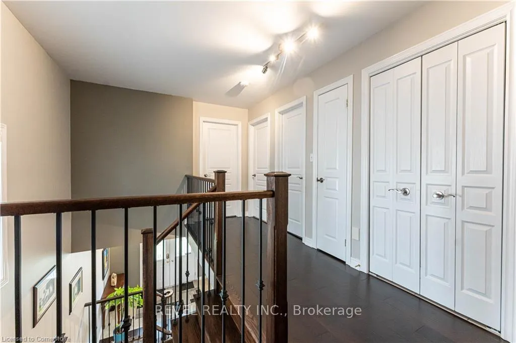 Photo 21 of 111 Bousfield Rise, Hamilton, Waterdown — HOMEH
