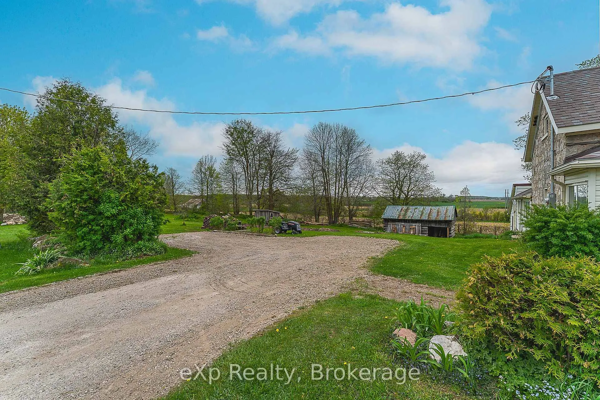 Photo 5 of 135786 Concession 8, Chatsworth — HOMEH
