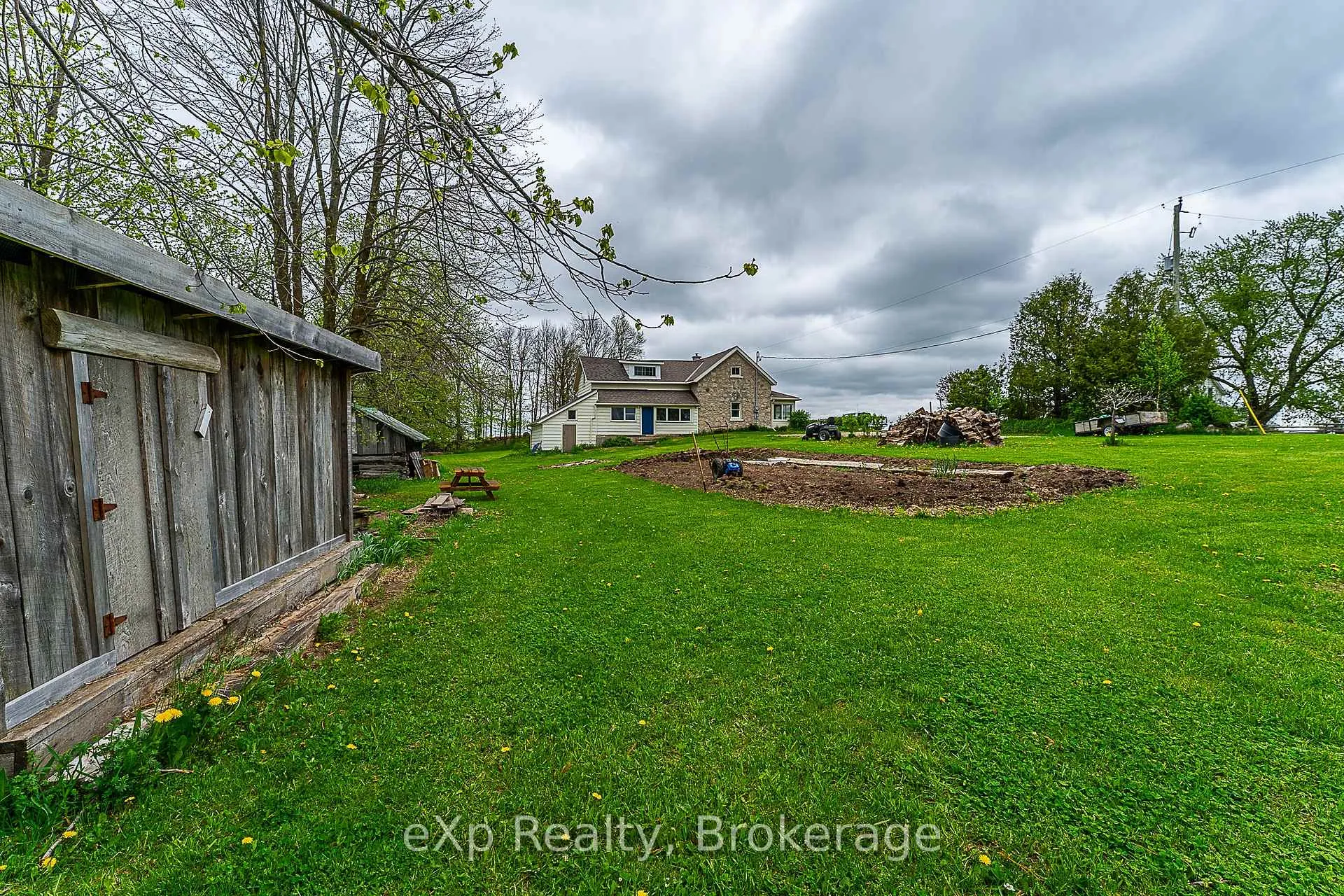 Photo 9 of 135786 Concession 8, Chatsworth — HOMEH