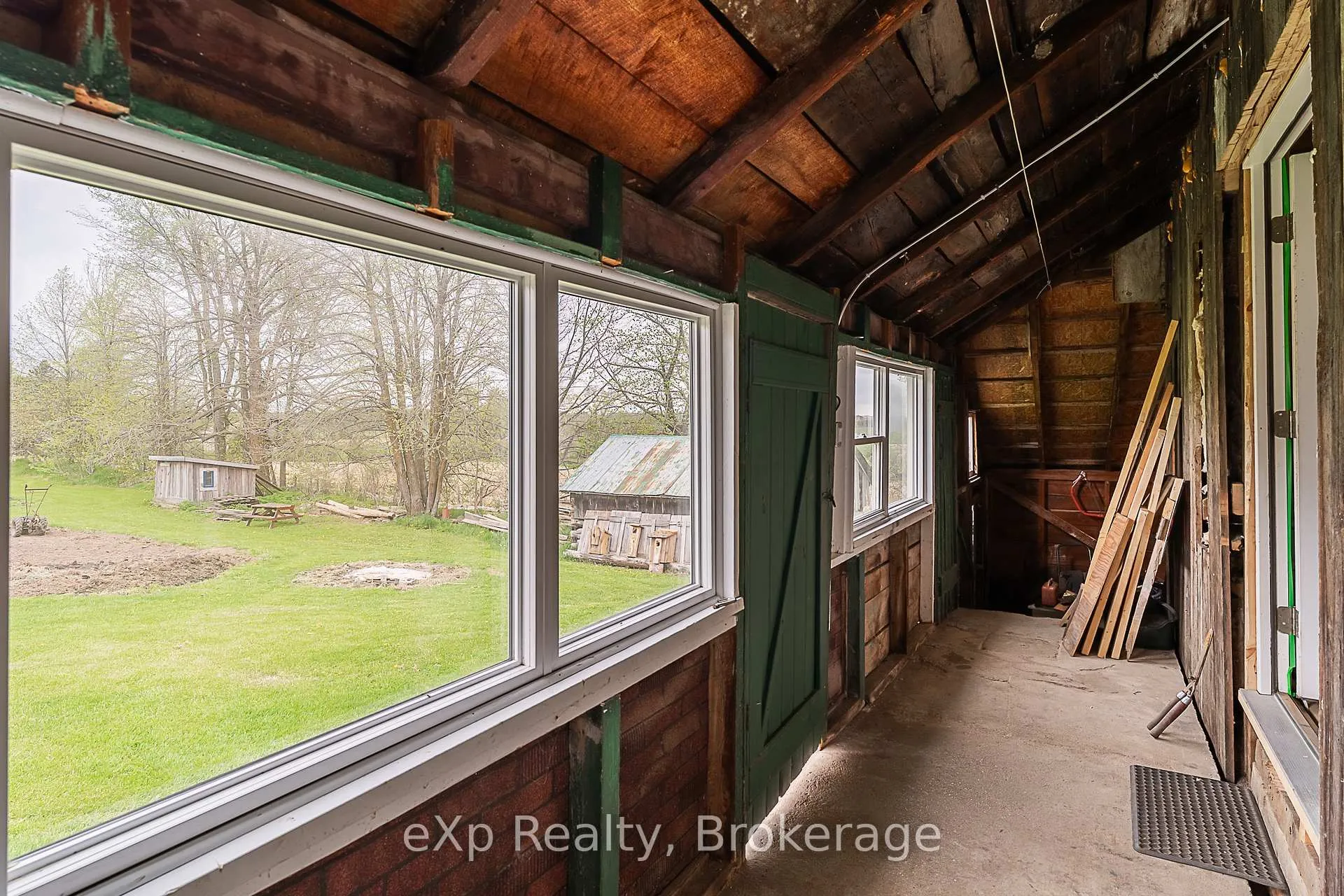 Photo 11 of 135786 Concession 8, Chatsworth — HOMEH