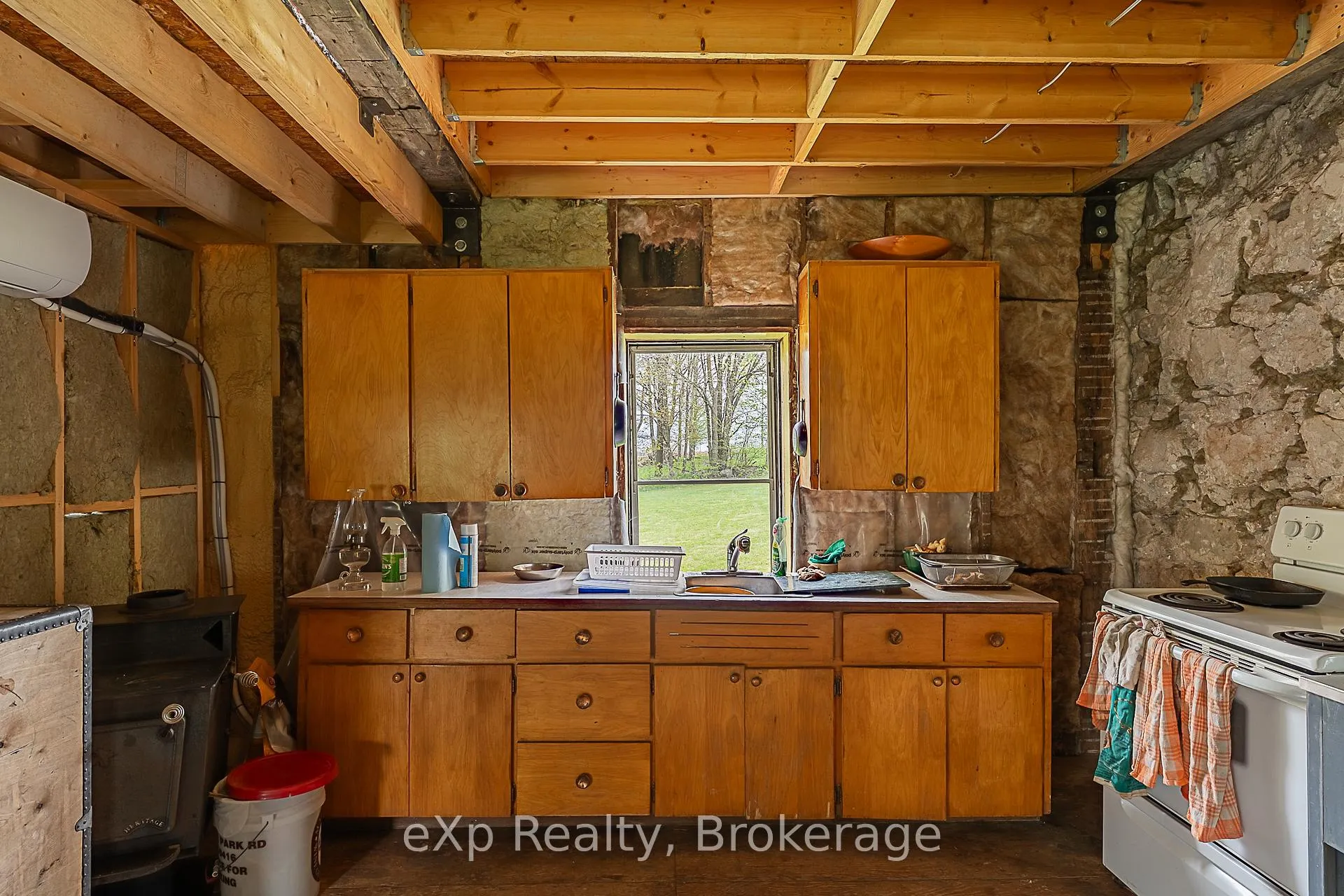Photo 14 of 135786 Concession 8, Chatsworth — HOMEH